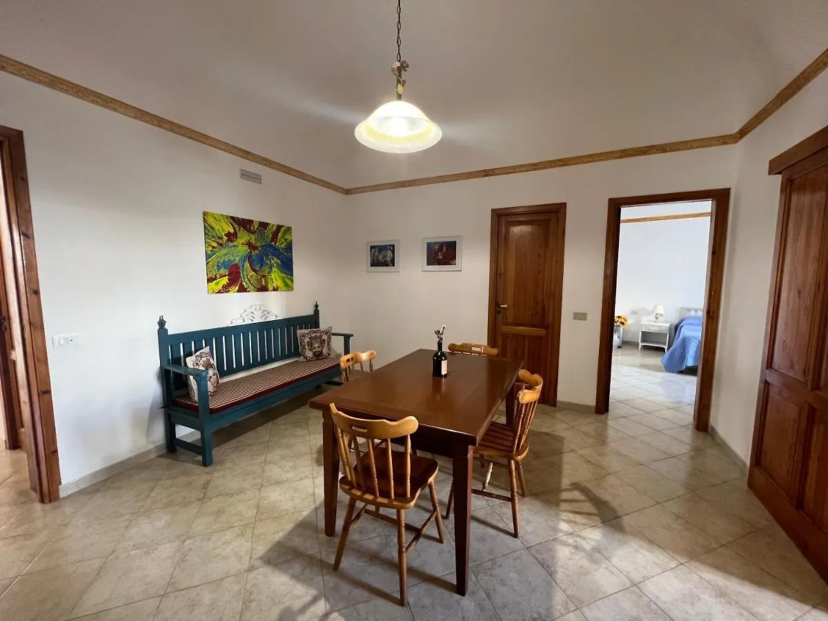 Apartment Angolo Del Mare - Casa Corallo Nero Favignana Italy